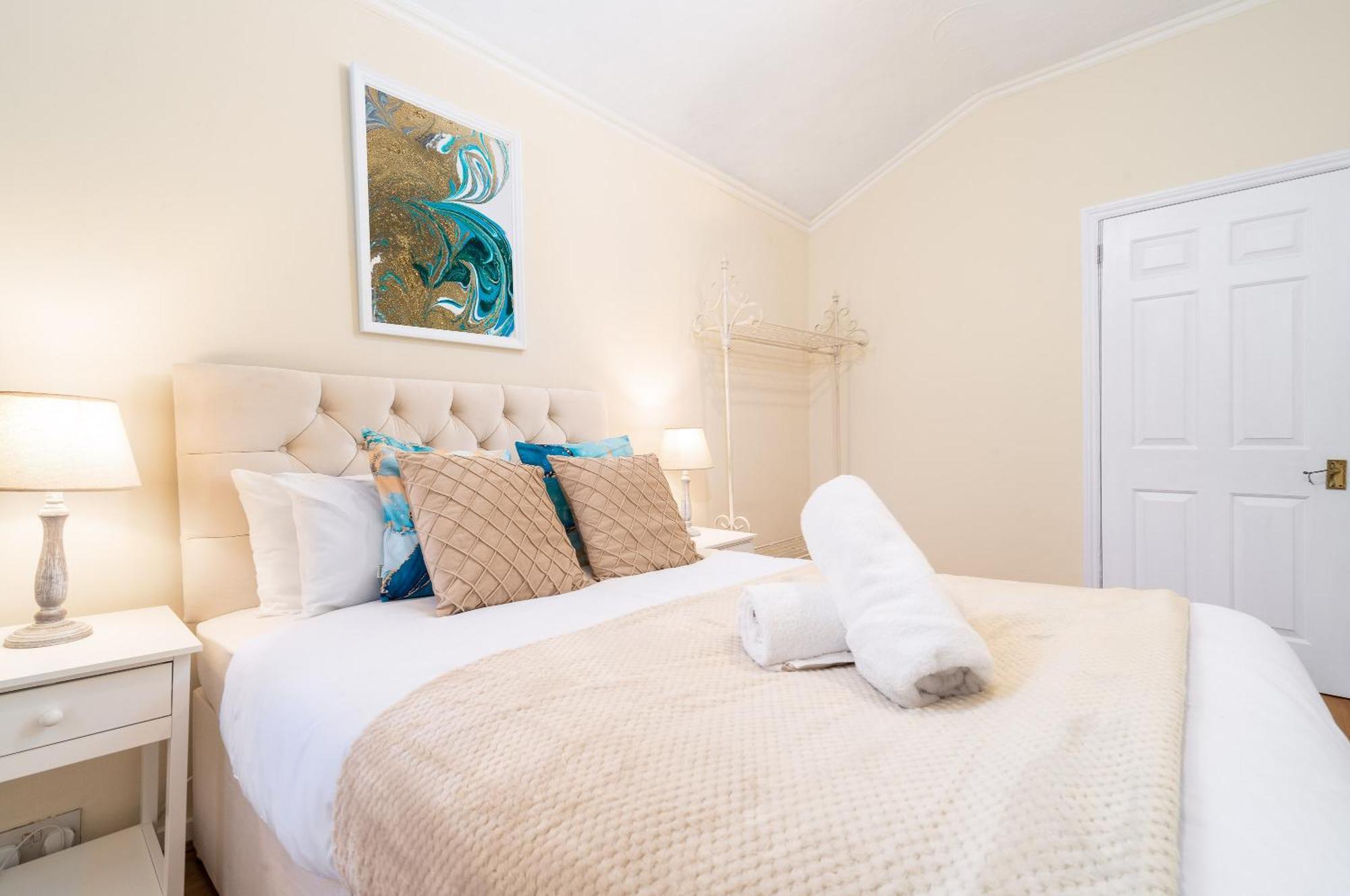 Luxury 3 Bedroom House - Harborne - Parking - Garden - Wifi & Netflix 122G Birmingam Exterior foto